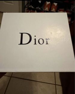 Dior mens/womans Wallet Card Holder And Pen 🖊️
