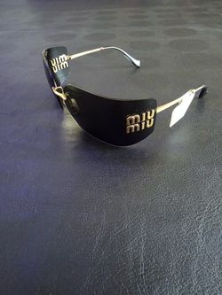 Sunglasses women