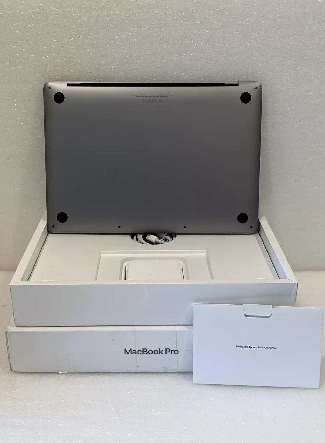 2022 APPLE MACBOOK PRO 13" 8-CORE M2 10-CORE GPU 8GB 512GB SSD Space Gray A2338