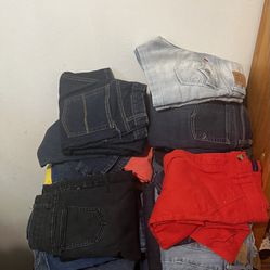 30 Pairs Of Girls Jeans 