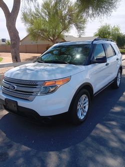 2015 Ford Explorer