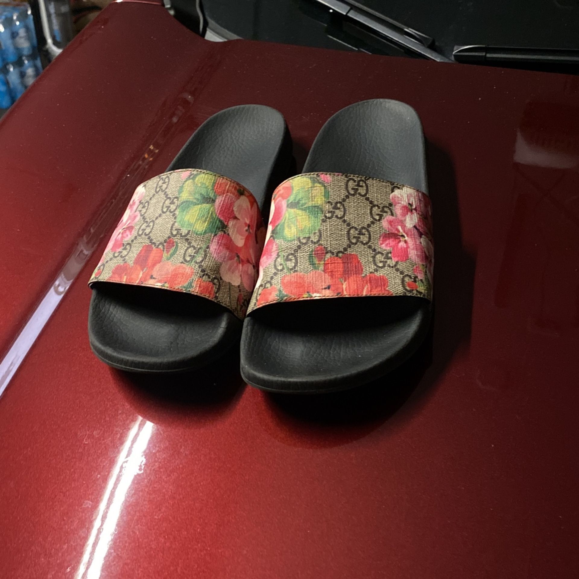 Gucci Slides Floral 