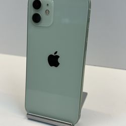 Apple iPhone 12 64gb. ( Fully Unlocked )