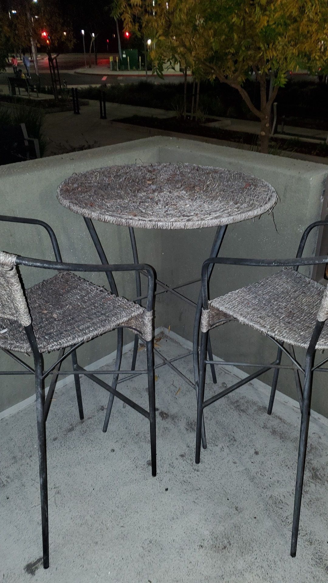 Outdoor table and chairs