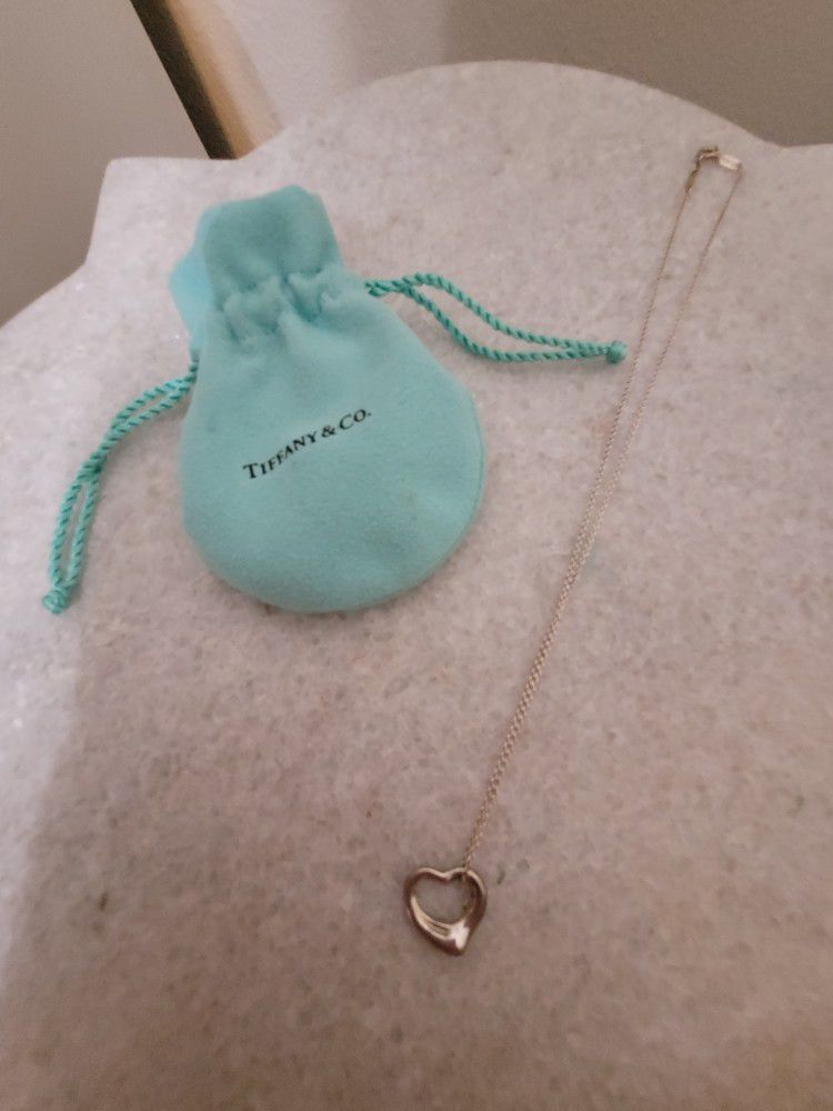 Tiffany & Co "Elsa Peretti" Open Heart Pendant Necklace 