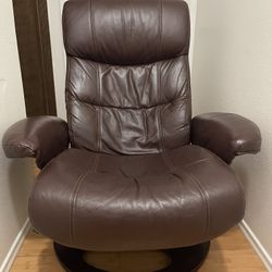 Bench Master Reclinable with Ottoman