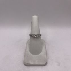 14kt Duo Diamond Engagement Ring Set