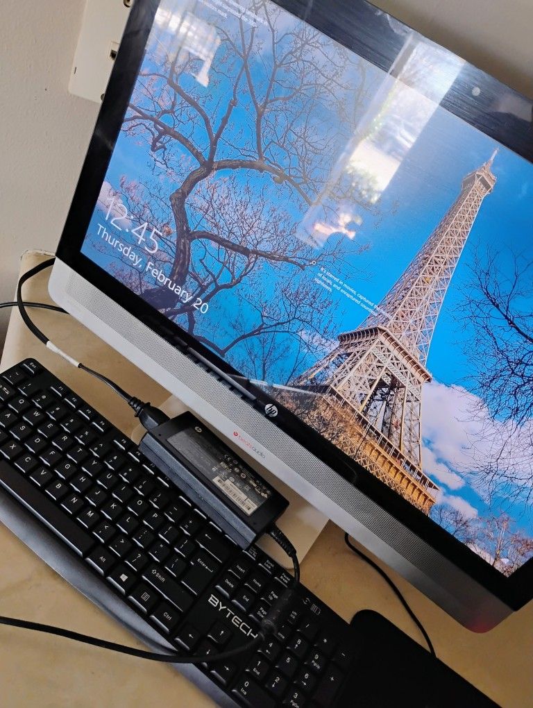 HP Beats Audio Computer W/ Keyboard And Mouse
