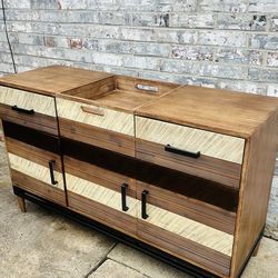 Solid Wood  Sideboard / Buffet  Excellent Condition