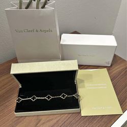 Van Cleef black gold bracelet