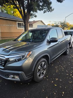 Honda Ridgeline Pickup Truck