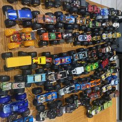 Hot Wheels Monster Jam Trucks 