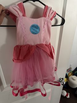 Princess Peach Costume