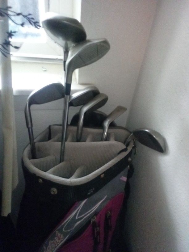 Golf Bag And Golf Clubs