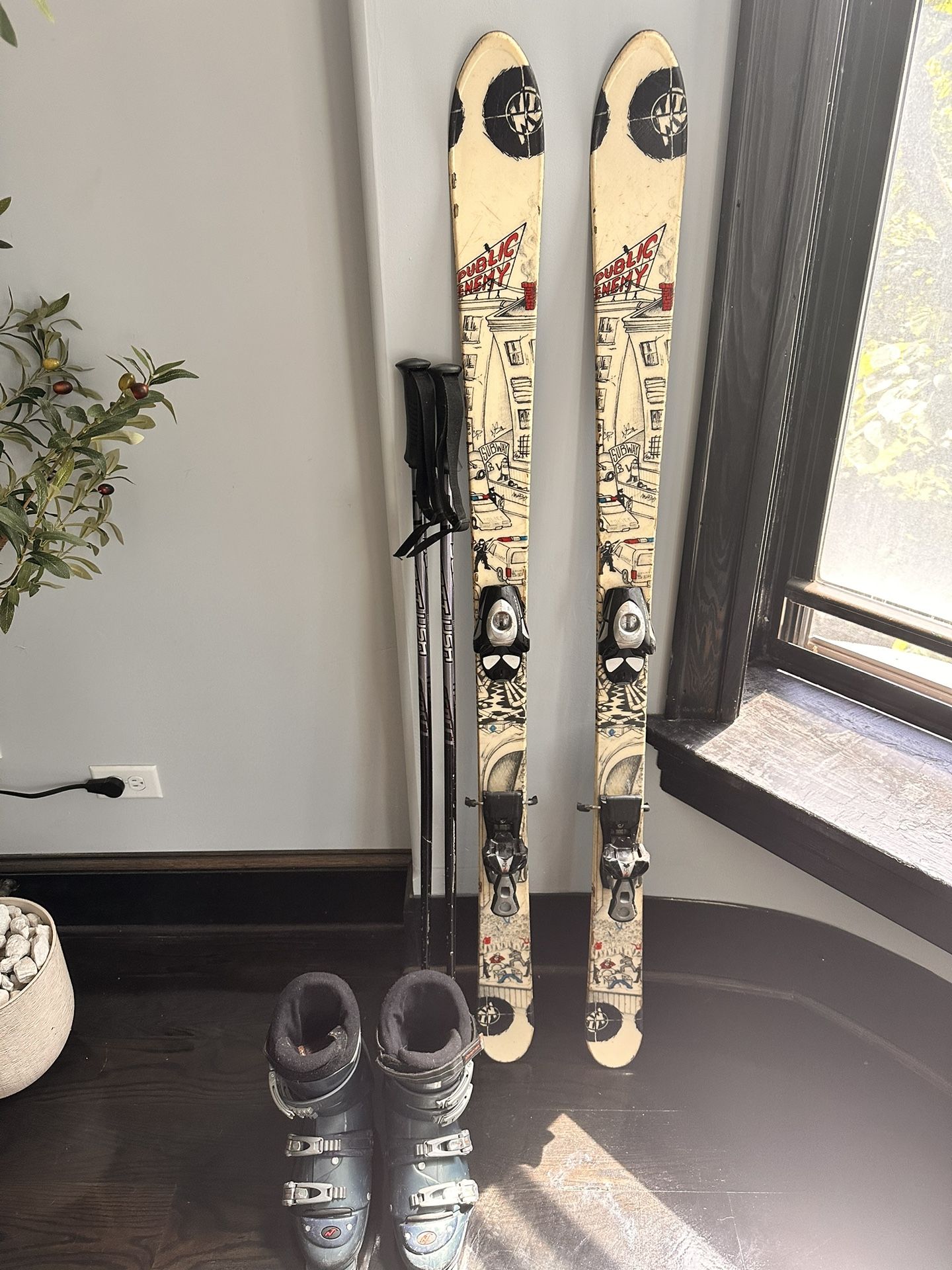 K2 Public Enemy Twin-Tip Freestyle Skis