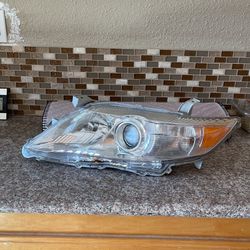 2011 Camry Head Light Driver Side