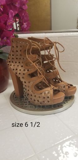 Size 6.5 heels