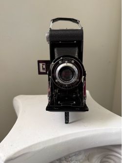 Kodak Senior Six-20 Folding Camera/Anastigmat 6.3 102mm (Untested)