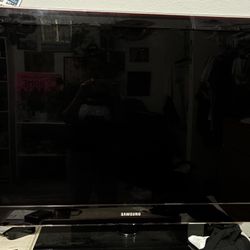 45” SamsunG TV