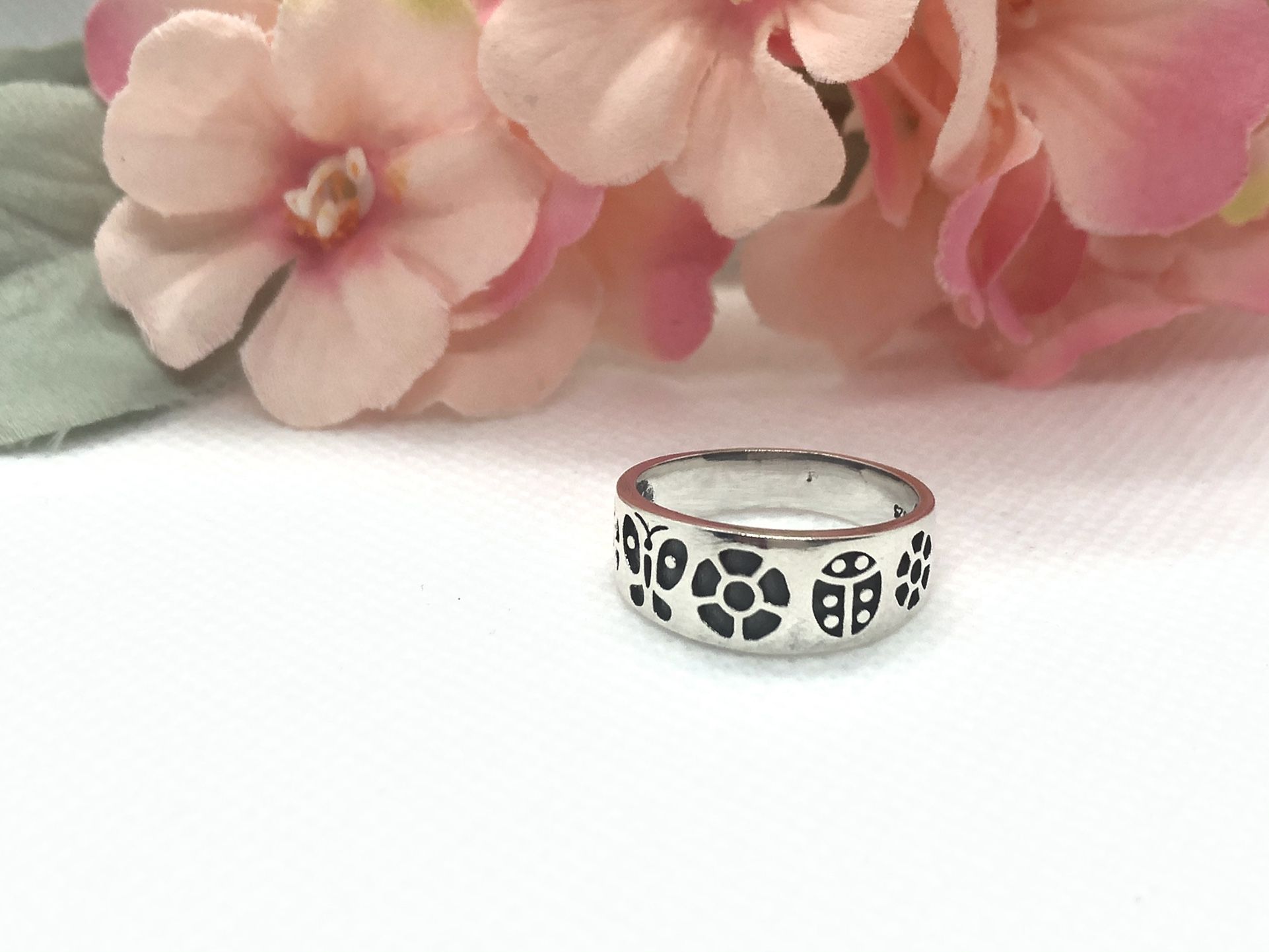 My Garden Ring Size 8