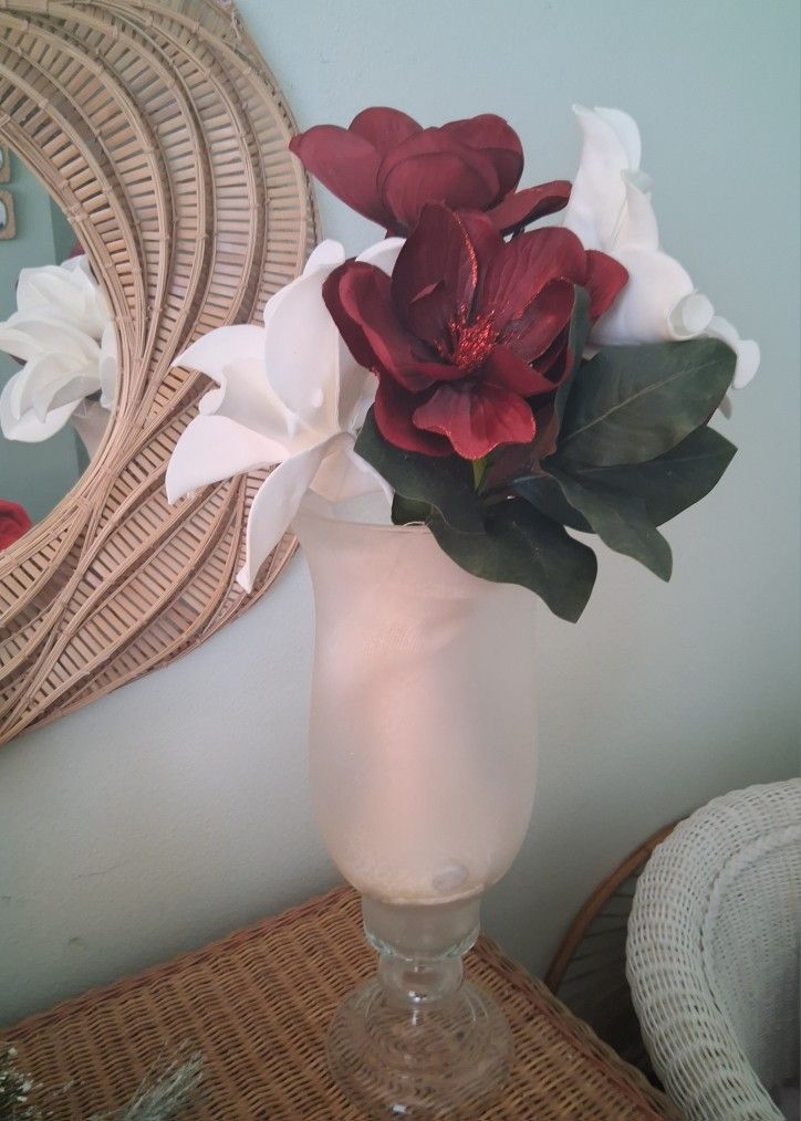Magnolia Frosted Glass Vase 20"