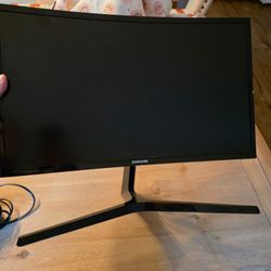Samsung Curved Gaming Monitor
