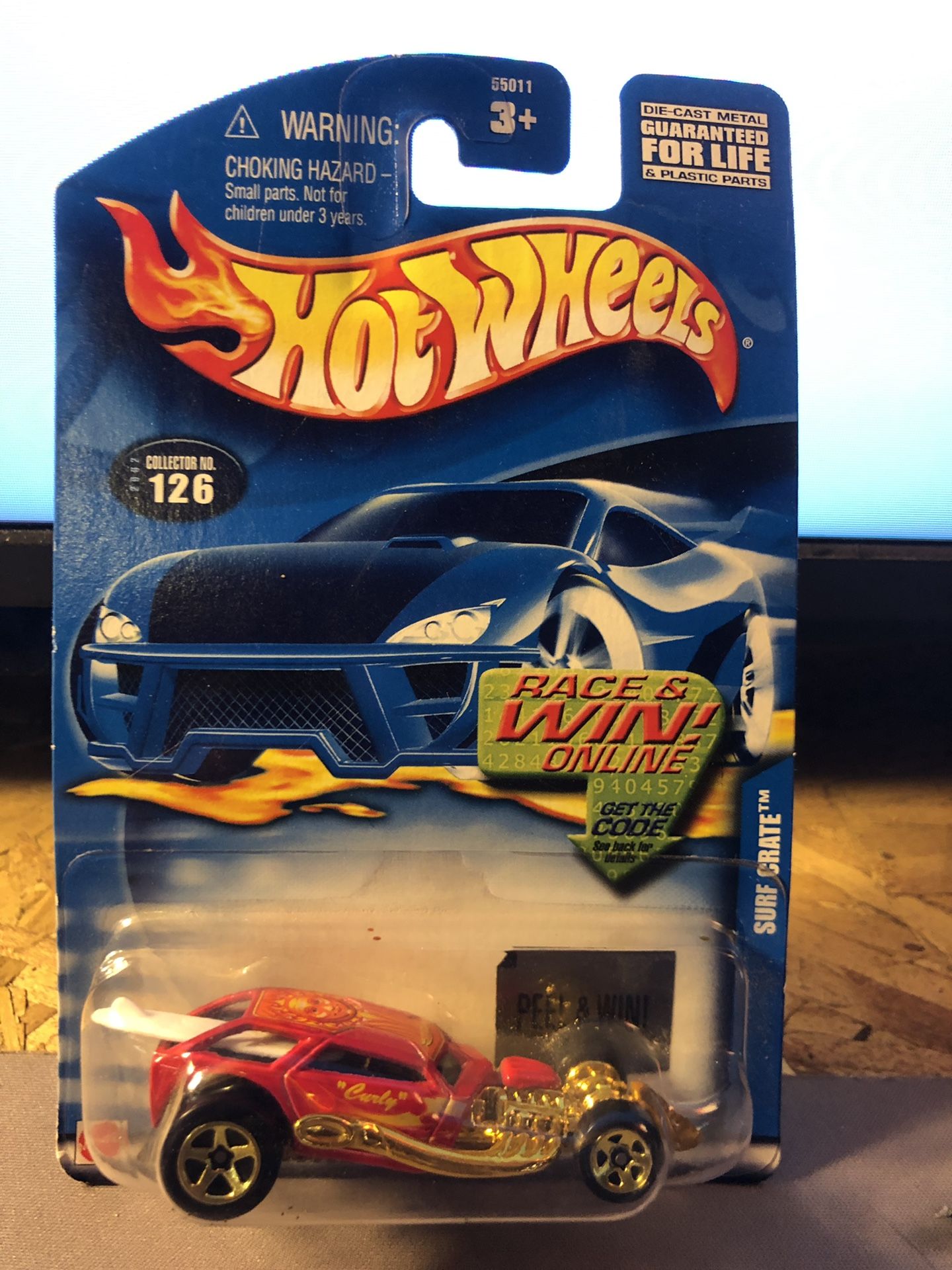 Hot Wheels #126 2002 Surf Crate, Race & Win,gold 5 spoke