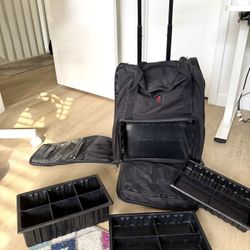 Seya Rolling Makeup Train Case Organizer w/ Dividers Professional Makeup Artist Travel Bag on Wheels