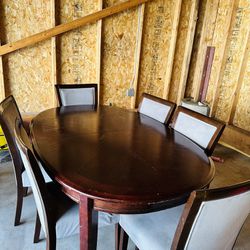 Dining table With Six Chairs