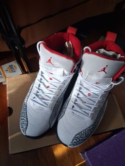 Jordan 12's