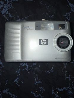 HP 120 DIGITAL CAMERA