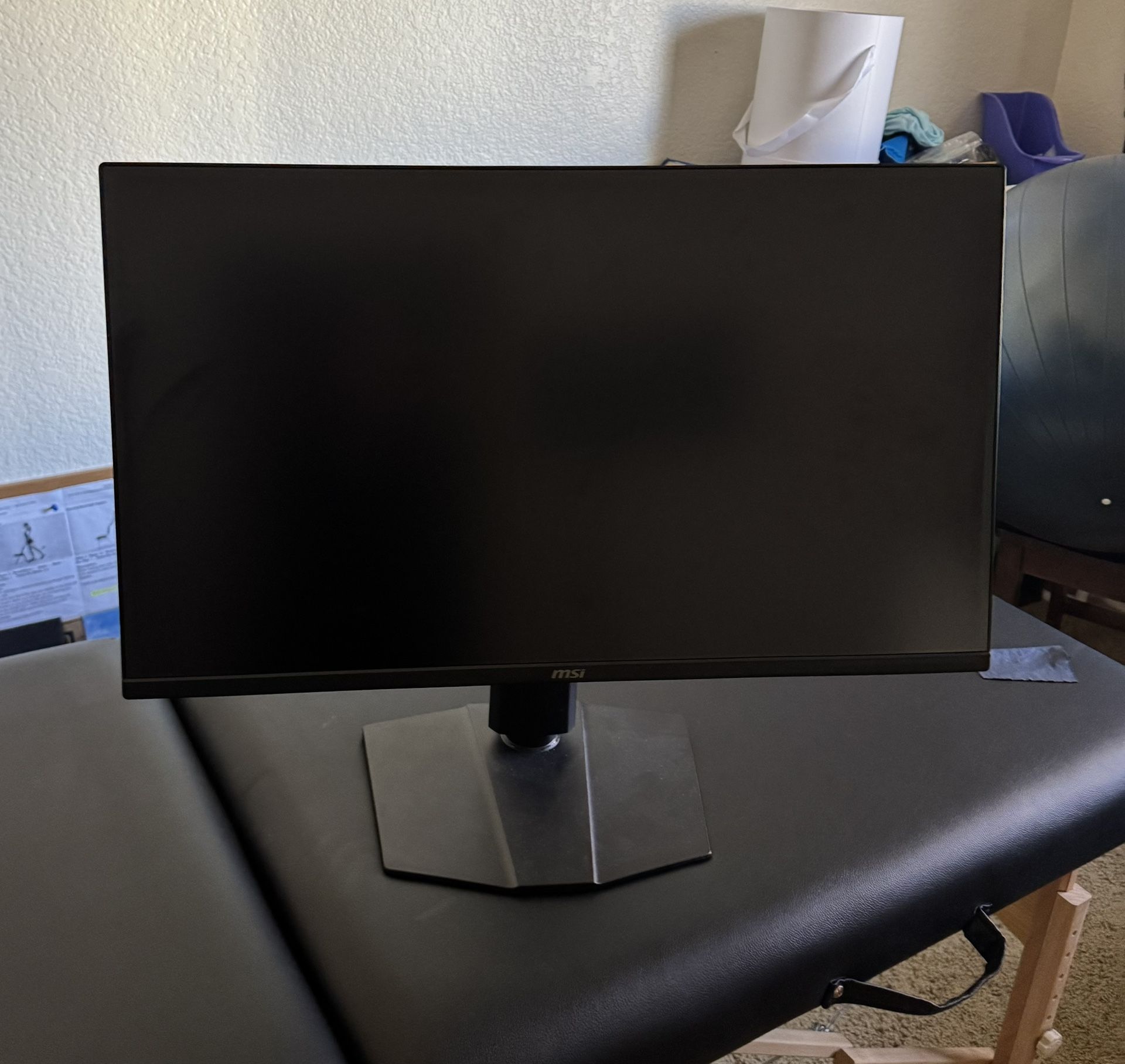 MSI MAG 27 in Gaming Monitor