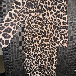 Long Sleeve (Size 1XL) Cheetah Print Blouse 