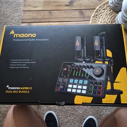 Maonocaster E2 dual mic bundle