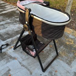 Mockingbird Bassinet With Base