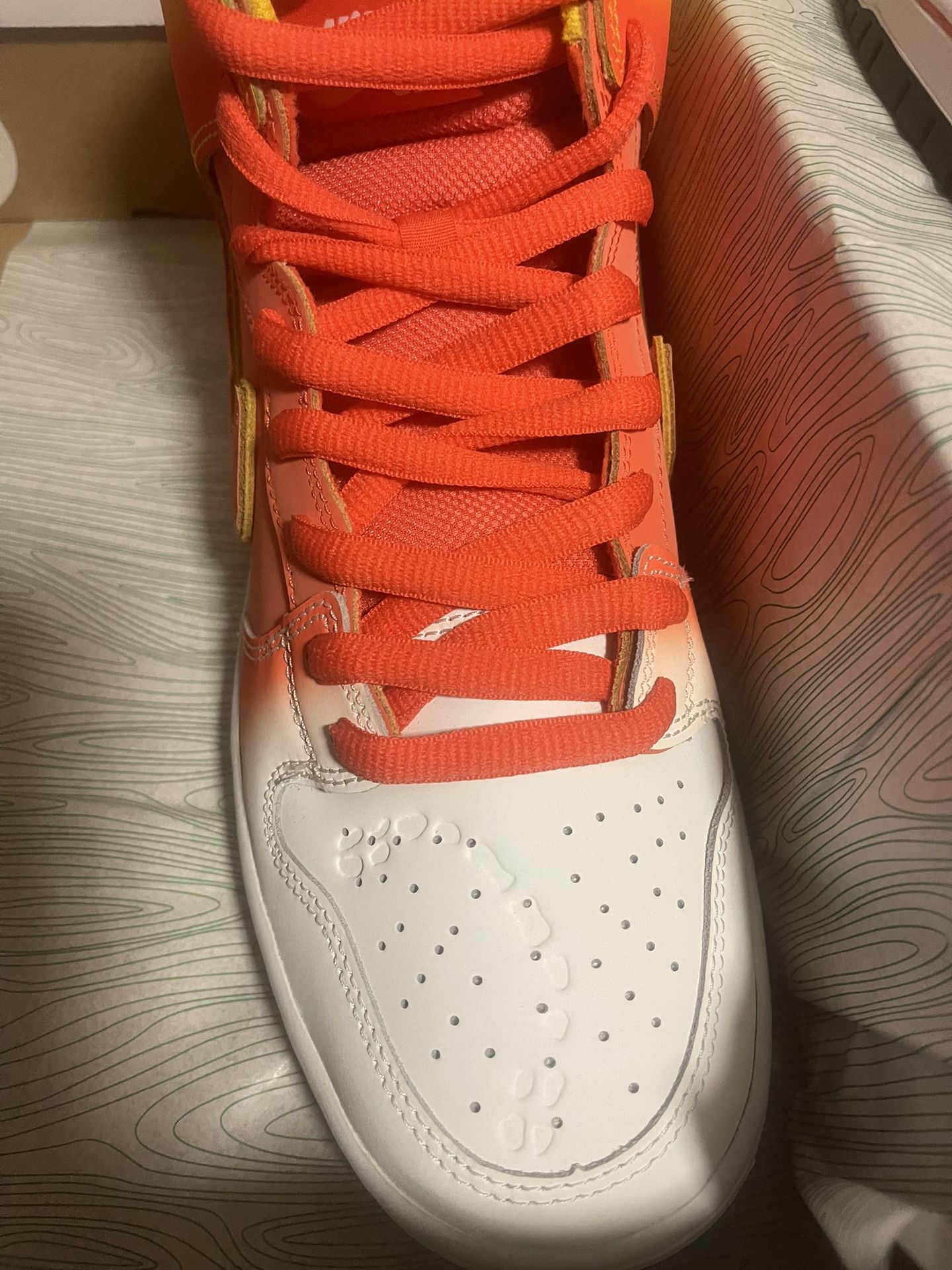 Nike SB Dunk High Pro Sweet Tooth Candy Corn FN5107-700 Men