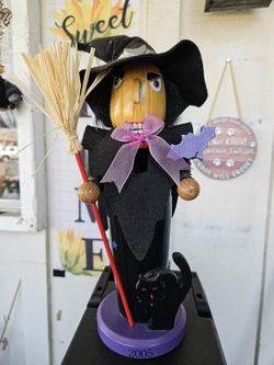 Halloween Witch Nutcracker 2005 By Target