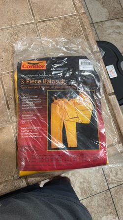 Rain suit