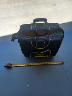 Dewalt tool bag with weels $50