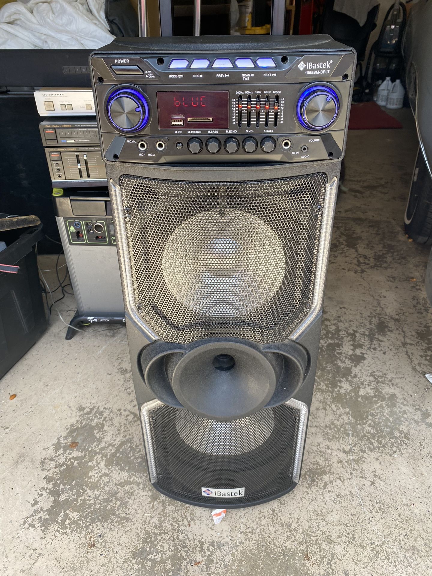 Speaker Portable Speaker ibastek Portable Bluetooth Speaker Great Bass And Sound Home Speaker MAKE AN OFFER!