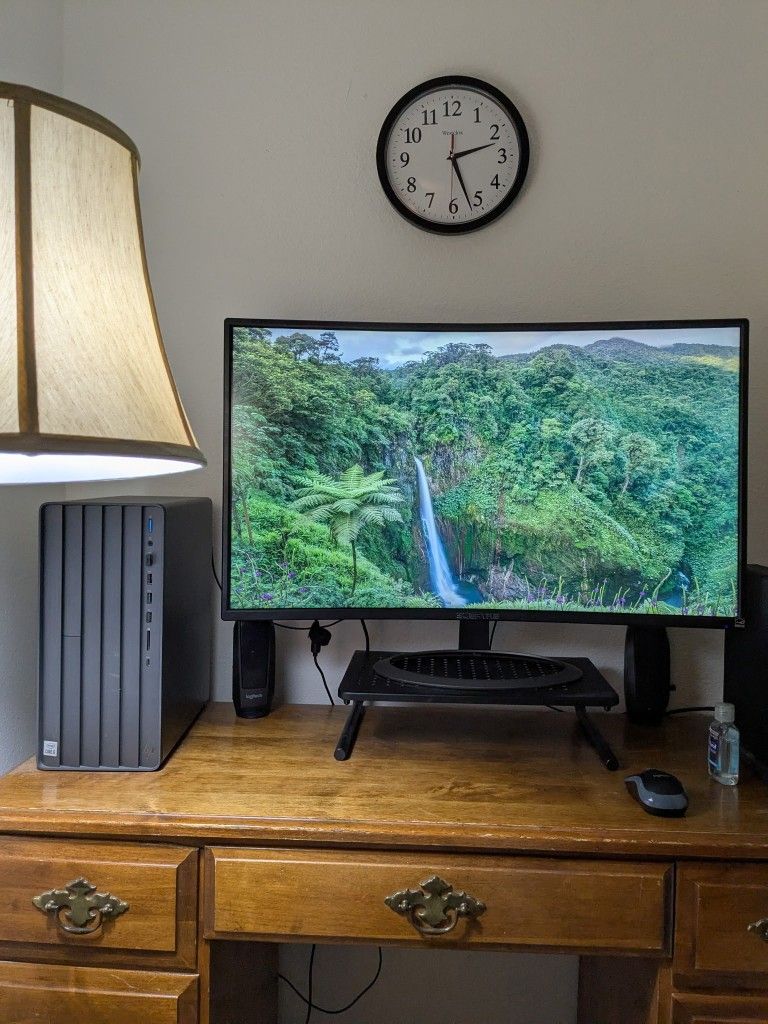 SCEPTER COMPUTER MONITOR