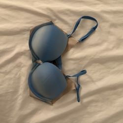 $10 blue ombré Victoria's Secret push-up bra featuring rhinestone detailing on the front 32C