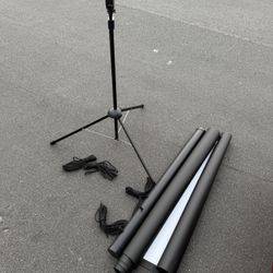 Projector Screen + Tripod