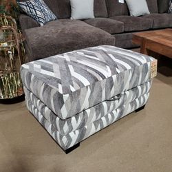 Ottoman With Storage 