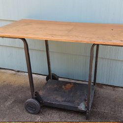 FREE Movable Work Surface Bench Top Thing