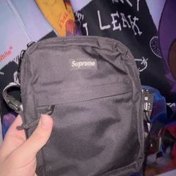 Supreme SS18 Shoulder Bag 