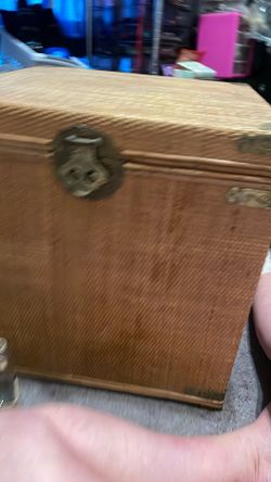 Wicker Basket Nice ESt1881 All Hardware price drop $25 obo
