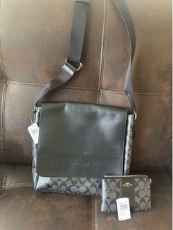 New Coach Purse with wristlet