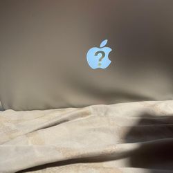MacBook Pro 2012 I7 8GB Ram 240gb Hard Drive 