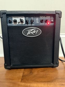 Peavey MAX 126 Bass Amplifier